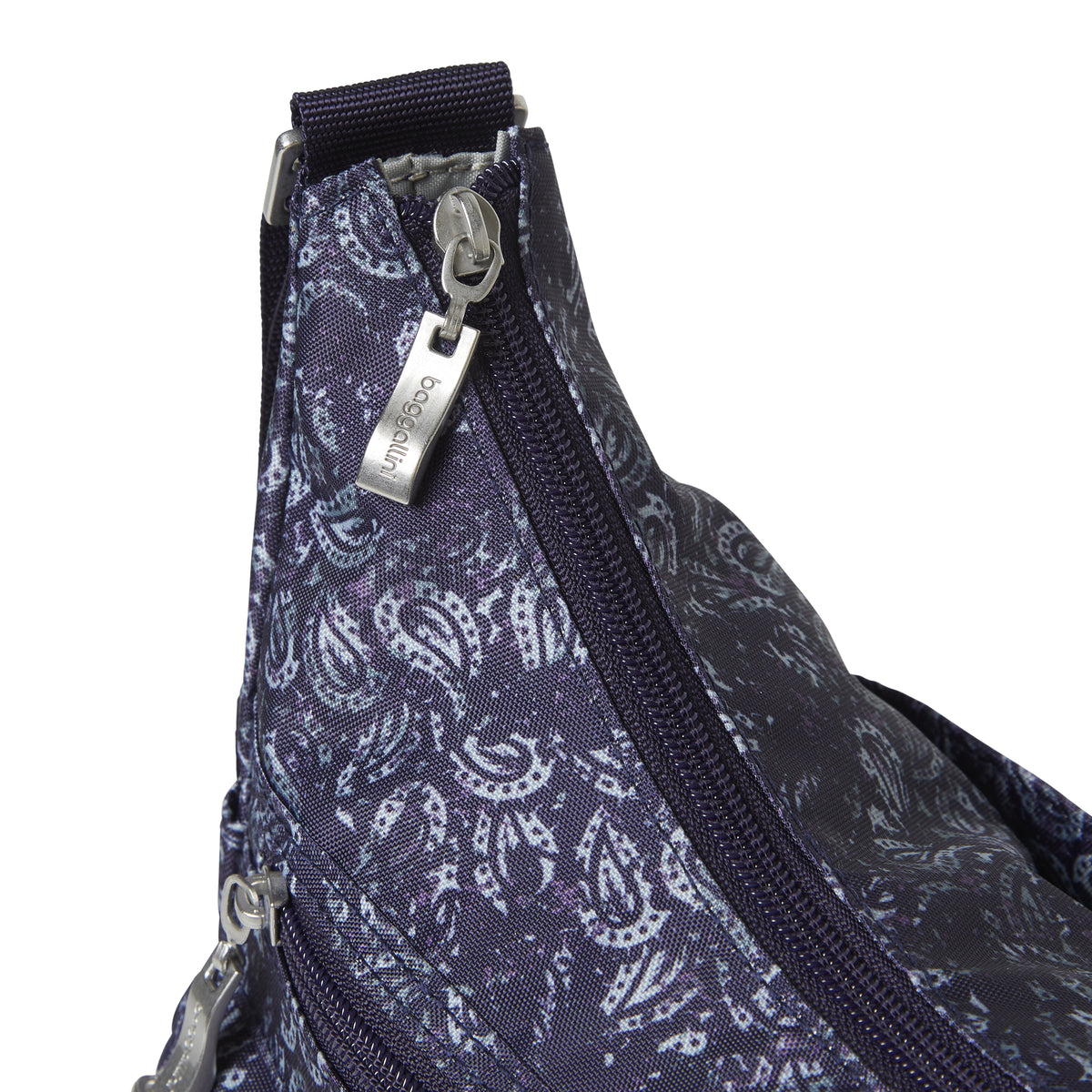 Legacy Everywhere Bagg With RFID Wristlet