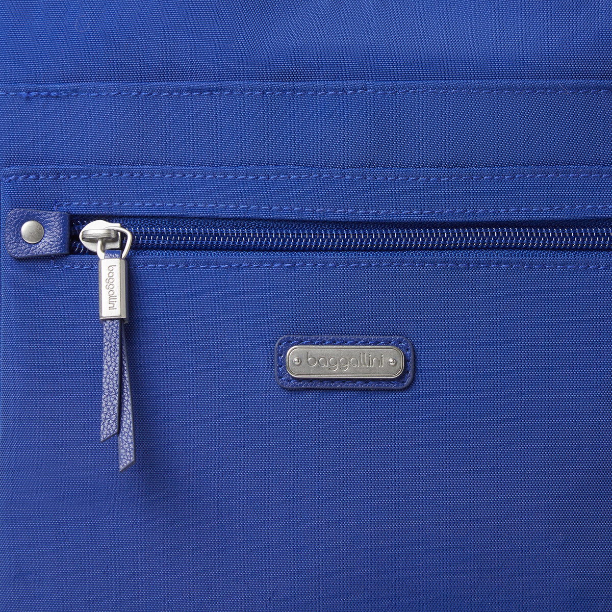 True Classic Go Bagg With RFID Wristlet