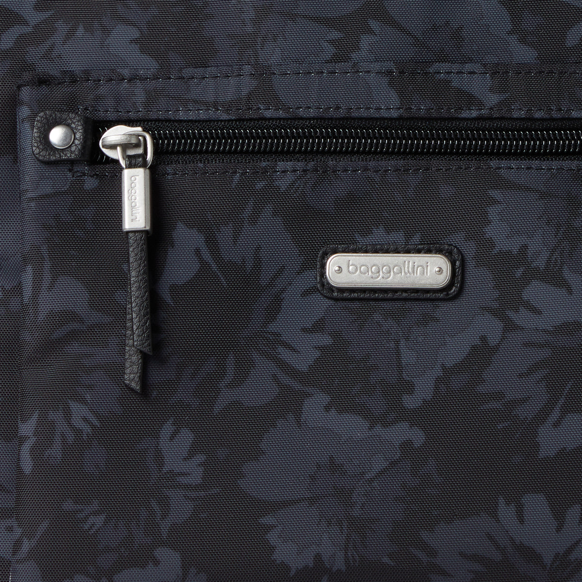 True Classic Go Bagg With RFID Wristlet