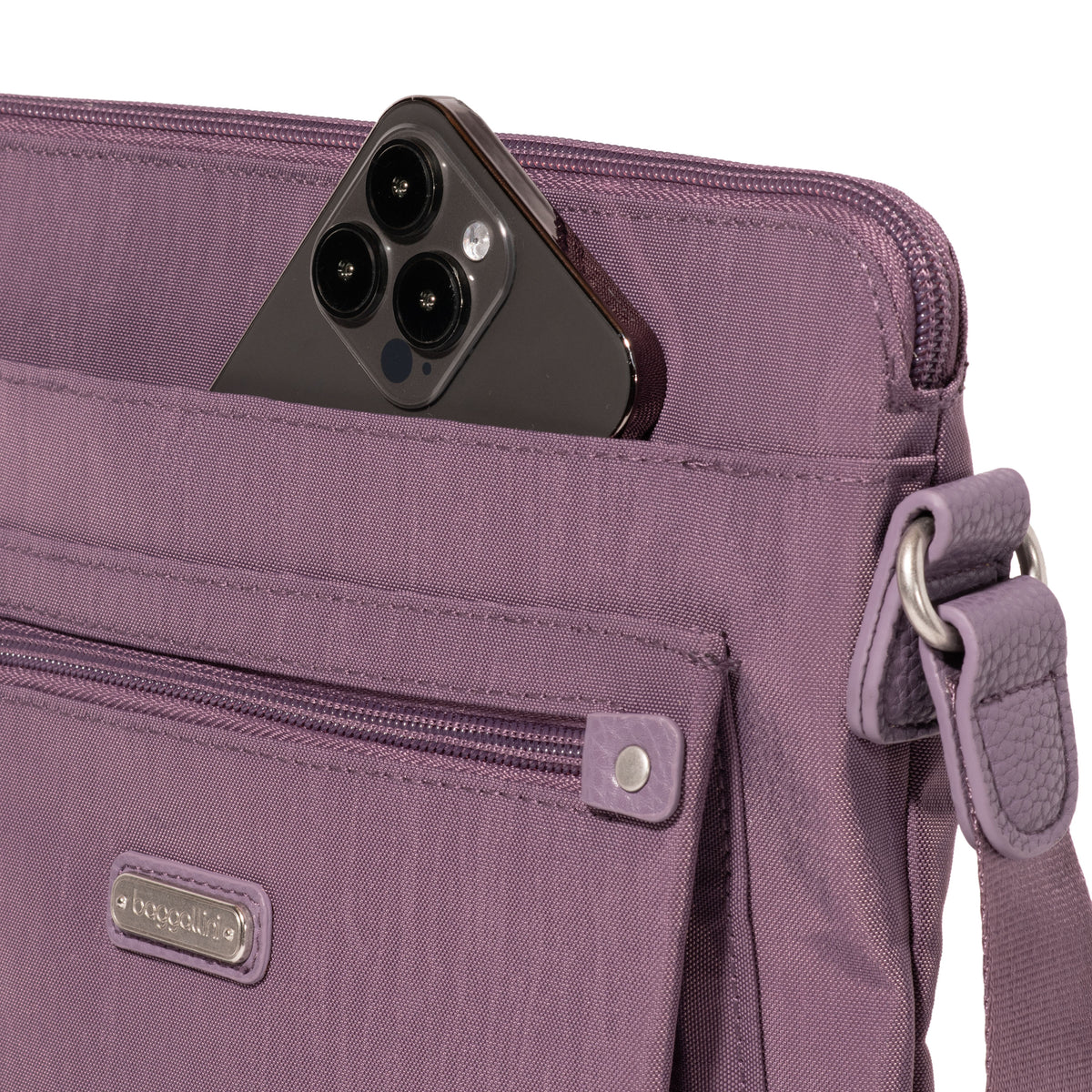 True Classic Go Bagg With RFID Wristlet