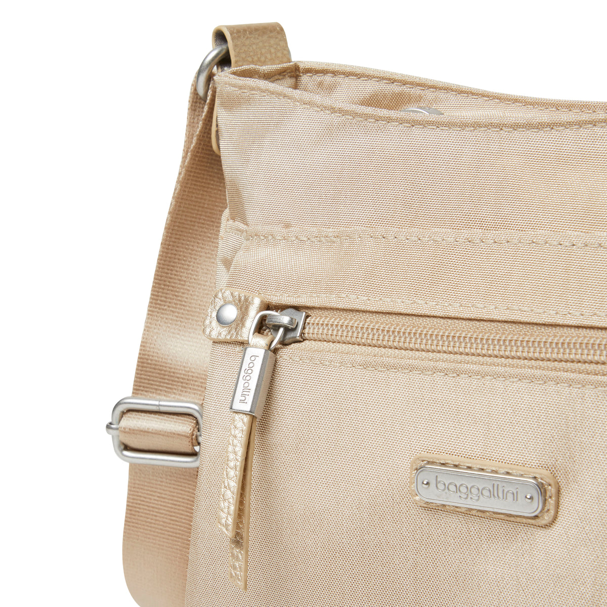True Classic Uptown Bag With RFID Wristlet