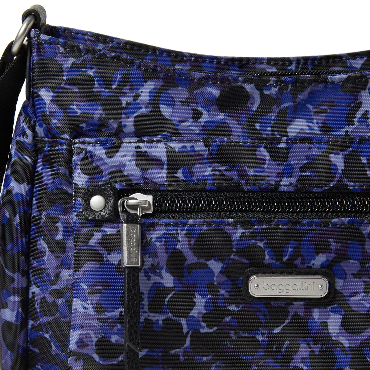 True Classic Uptown Bag With RFID Wristlet